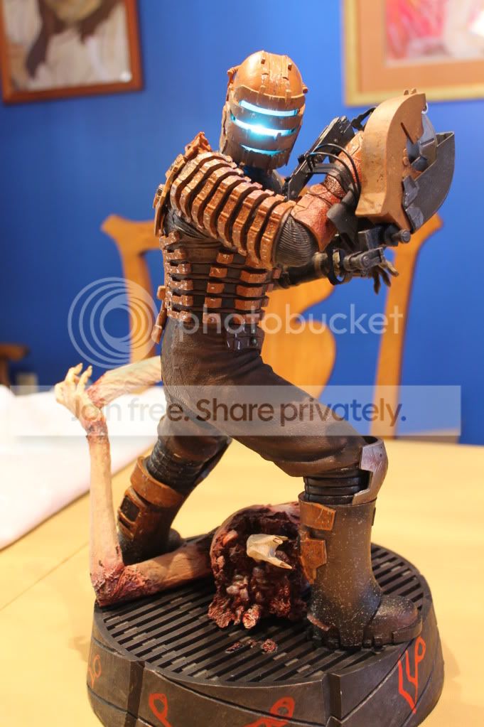 开盒快拍:sideshow-《死亡空间》-艾萨克.克拉克-1/5 雕像